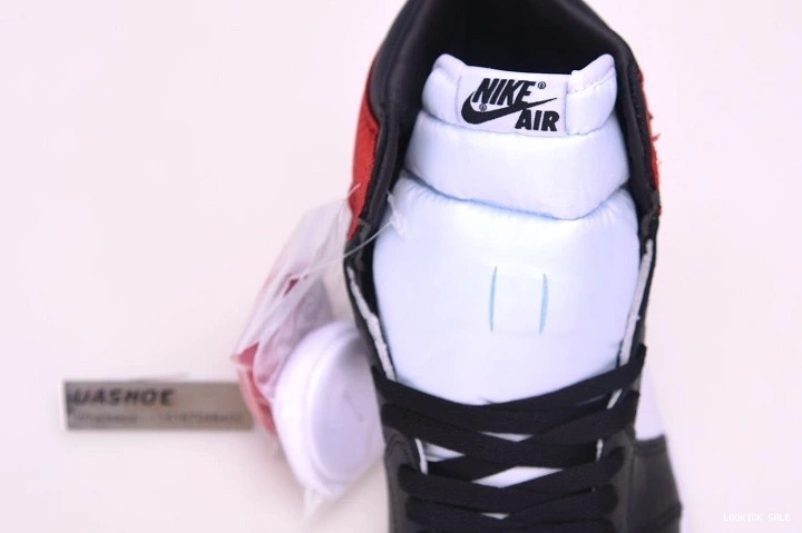 Rep Toe  Black CD0461-016 Jordan Retro Satin 1 High 0512